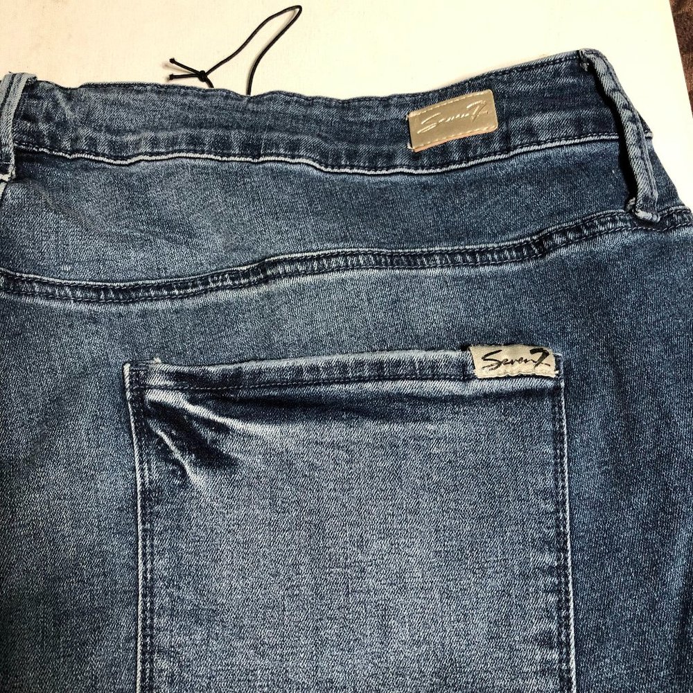 NWT-Seven7-Sequins Patch Mid-Rise Slim Straight Ankle Jeans-Sz 24W - Picture 4 of 13